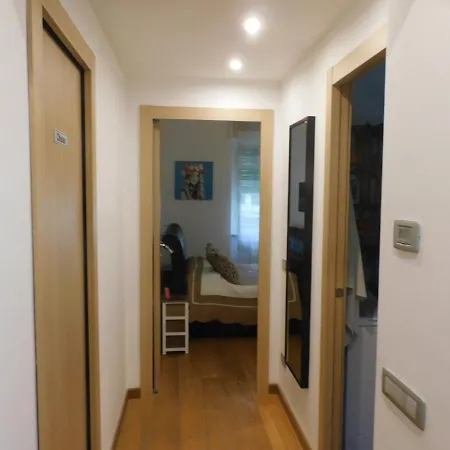 Apartment Dreams *